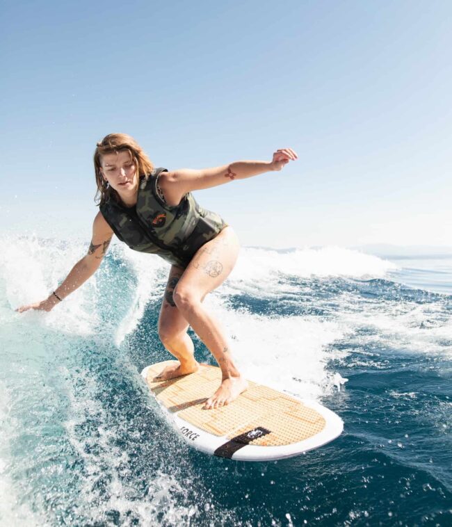 TAHOE BLISS - Surf Boating